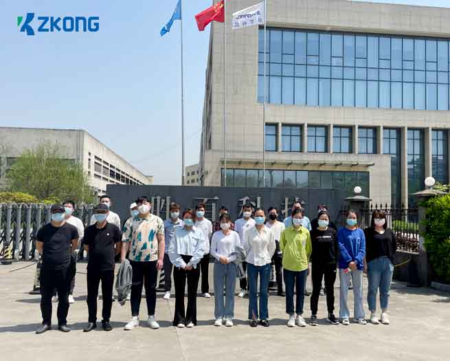 ZKONG Volunteer Team Supports Work of Pandemic Prevention